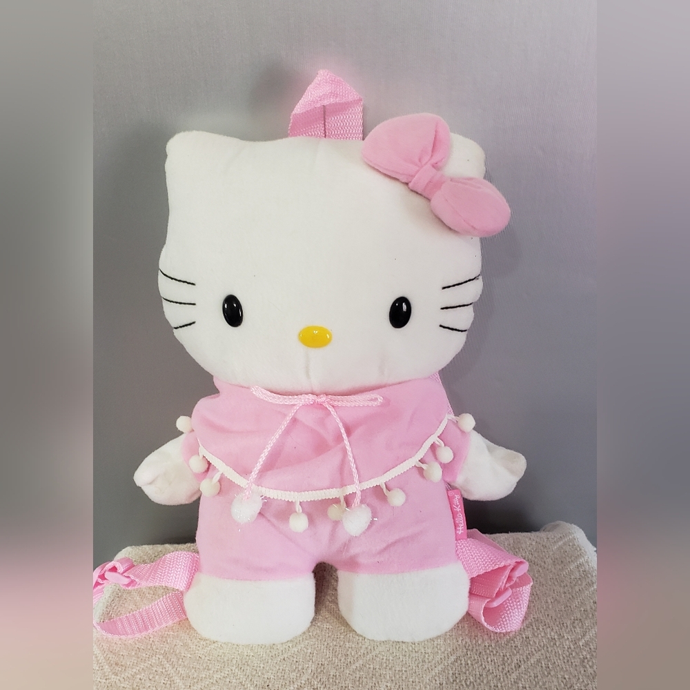 HELLO KITTY CUTE PINK AND WHITE PLUSH BACKPACK